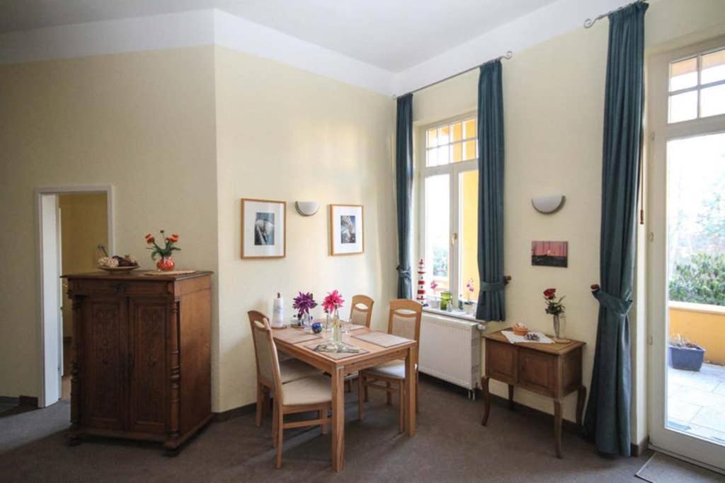 Kuehlungsborn Ferienwohnung Sonnenresidenz Кюлунгсборн Экстерьер фото